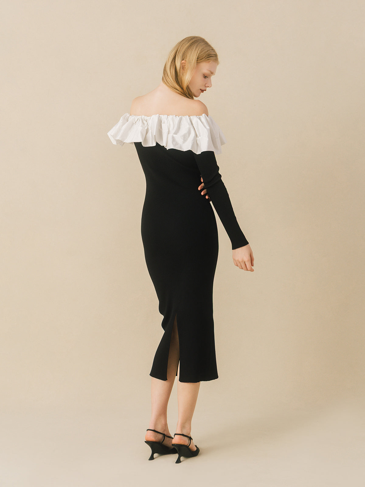 FRILL KNIT DRESS