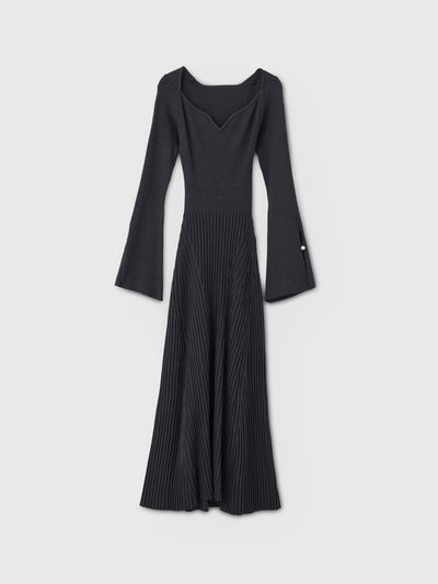 FLARE KNIT DRESS