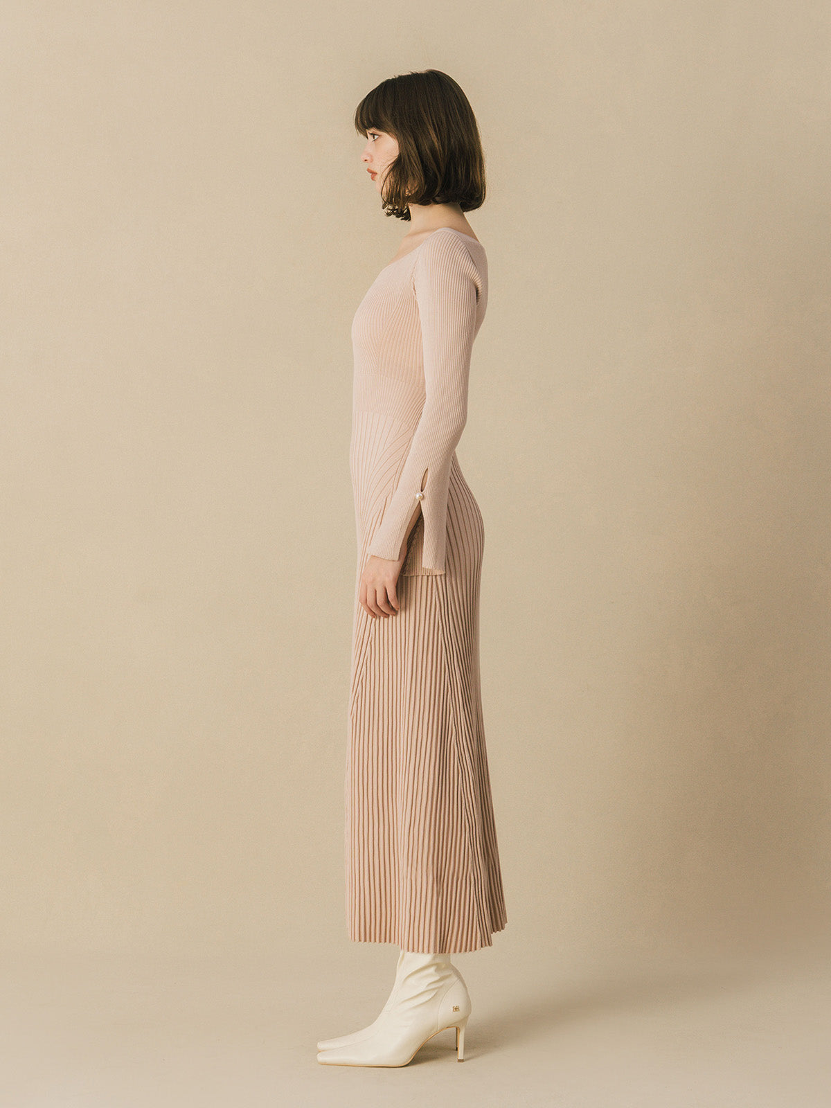 FLARE KNIT DRESS