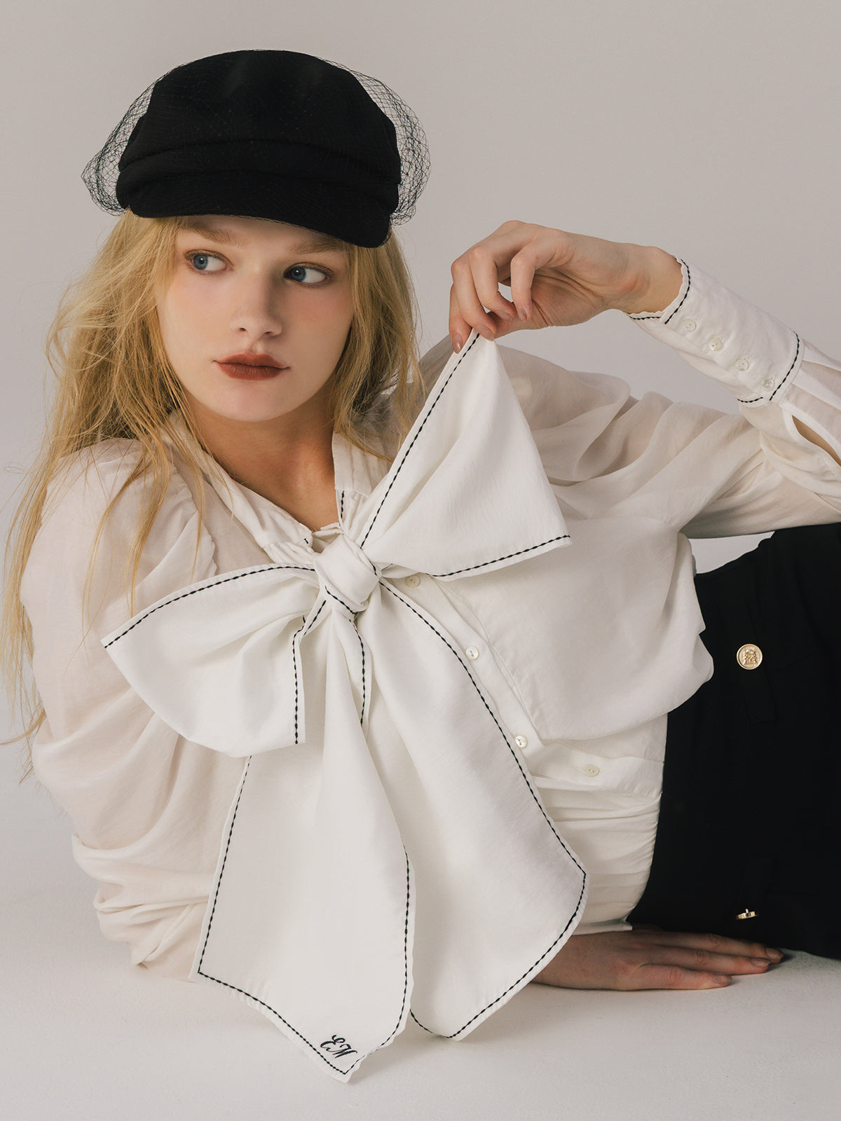 STITCH BOW TIE BLOUSE