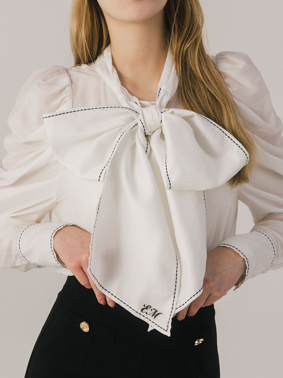 STITCH BOW TIE BLOUSE
