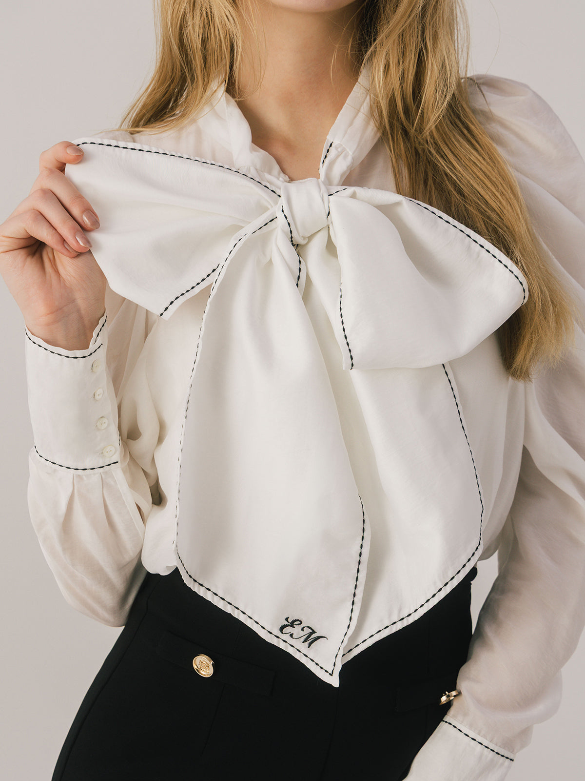 STITCH BOW TIE BLOUSE