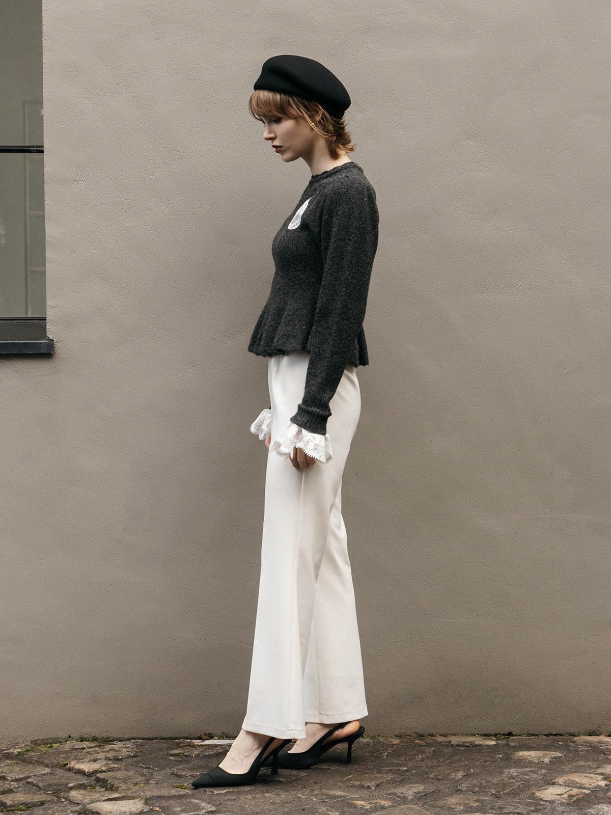 BELL SILHOUETTE PANTS