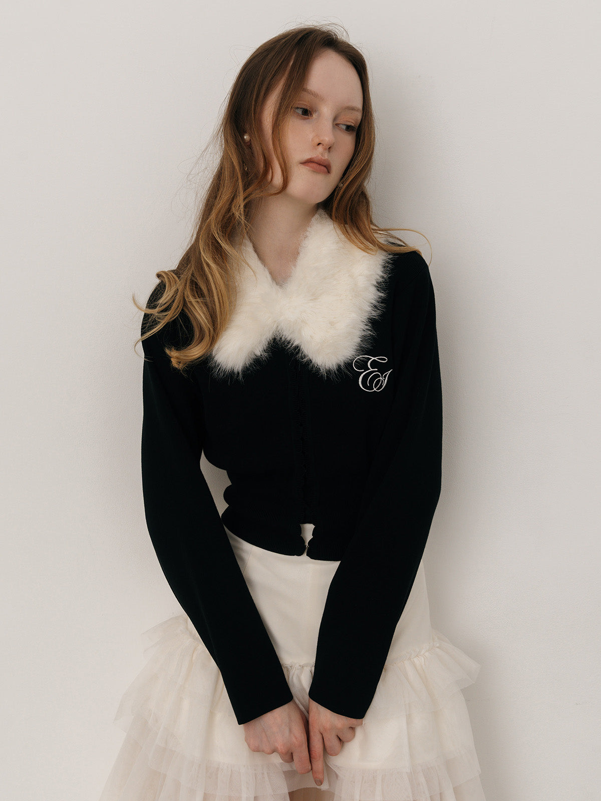MODEL:175cm／COLOR:BLACK／SIZE:F