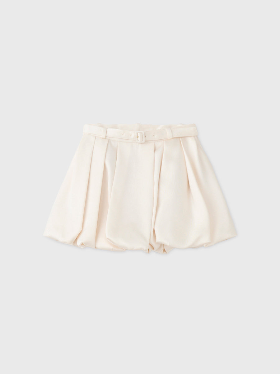 COLOR:WHITE
