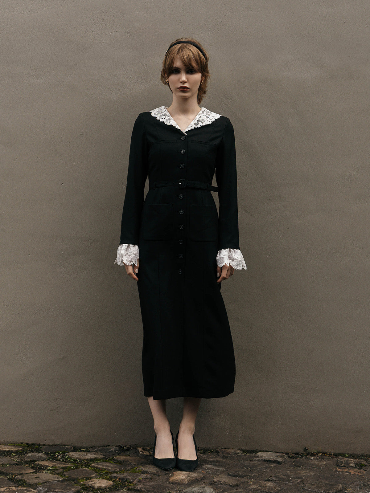 CLASSIC LACE SWITCHING DRESS