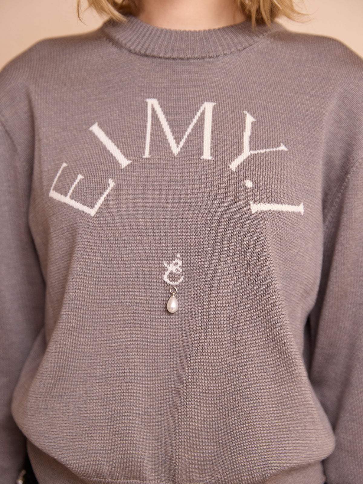 EIMYニットプルオーバー