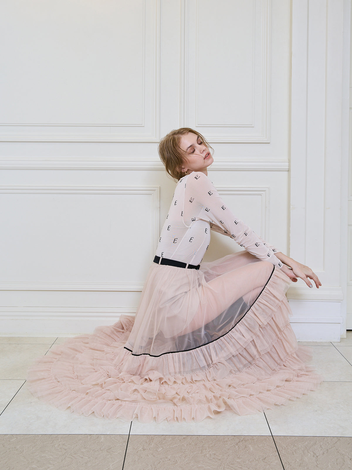 チュールティアードレイヤードスカート