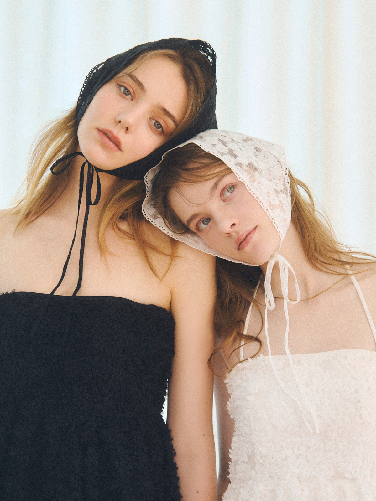 フラワーモチーフバルーンワンピース