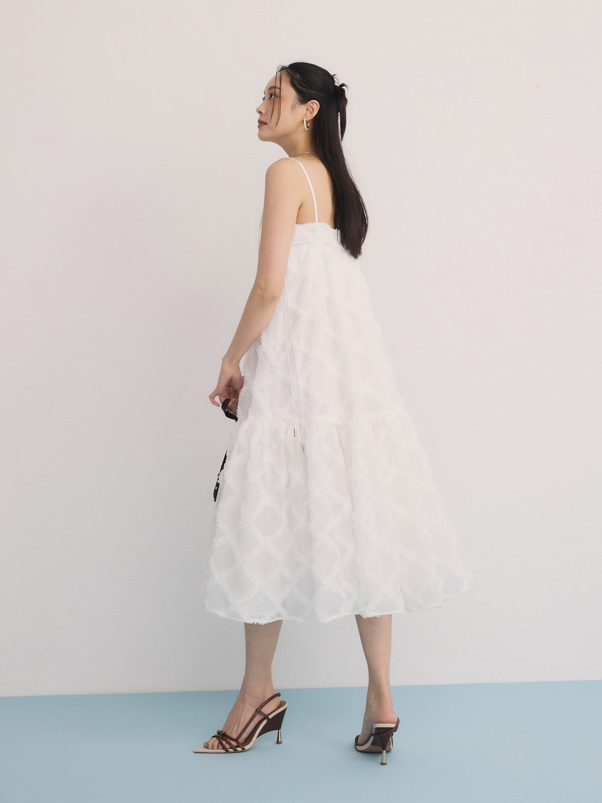 チェック刺繍ワンピース