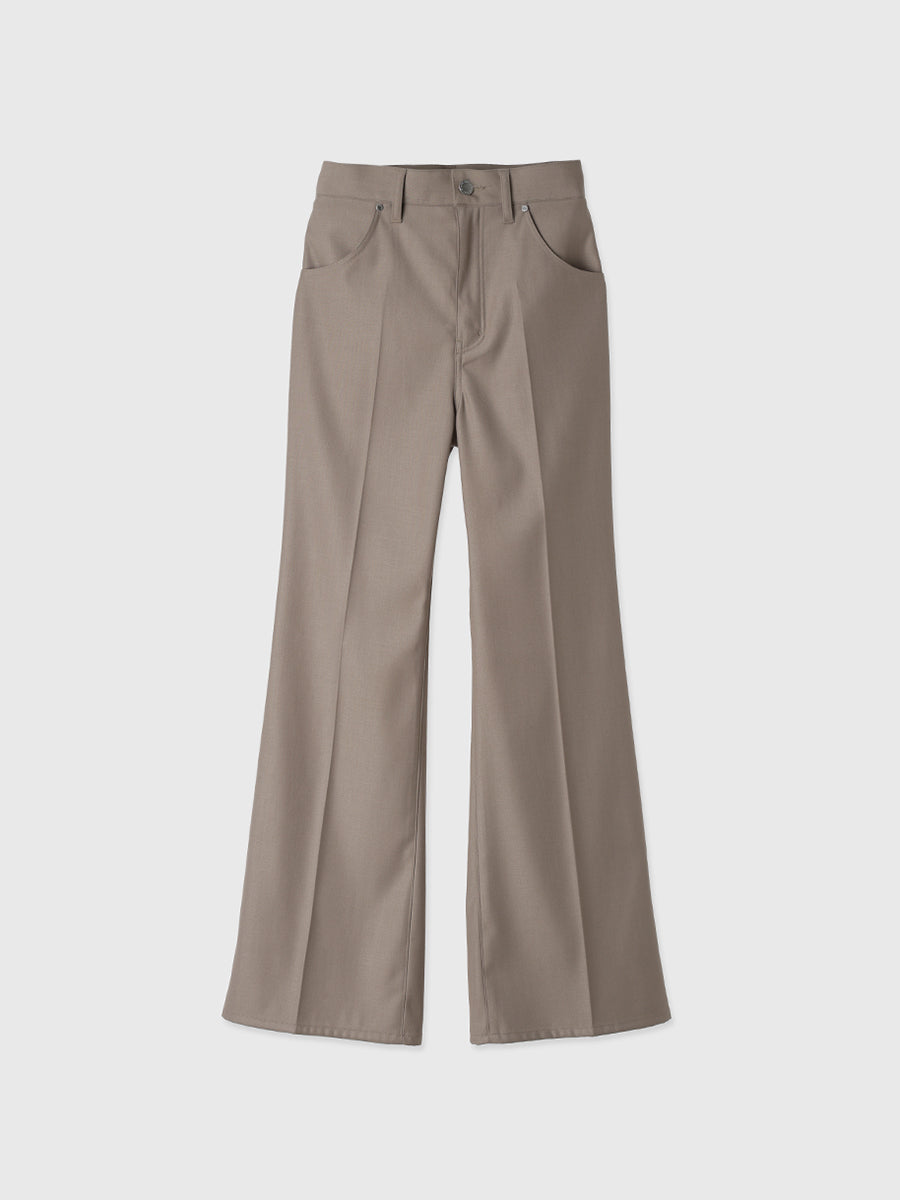 美脚フレアパンツ