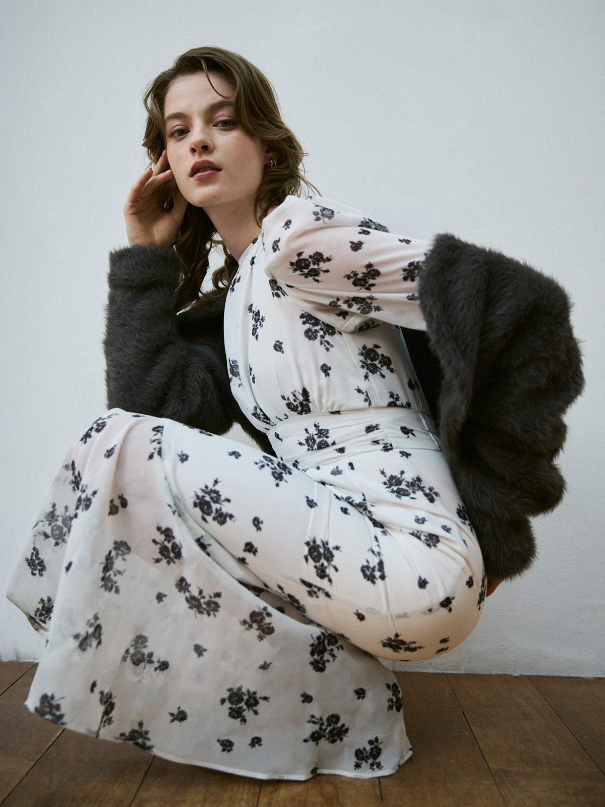 MODEL:170cm／COLOR:IVORY／SIZE:36