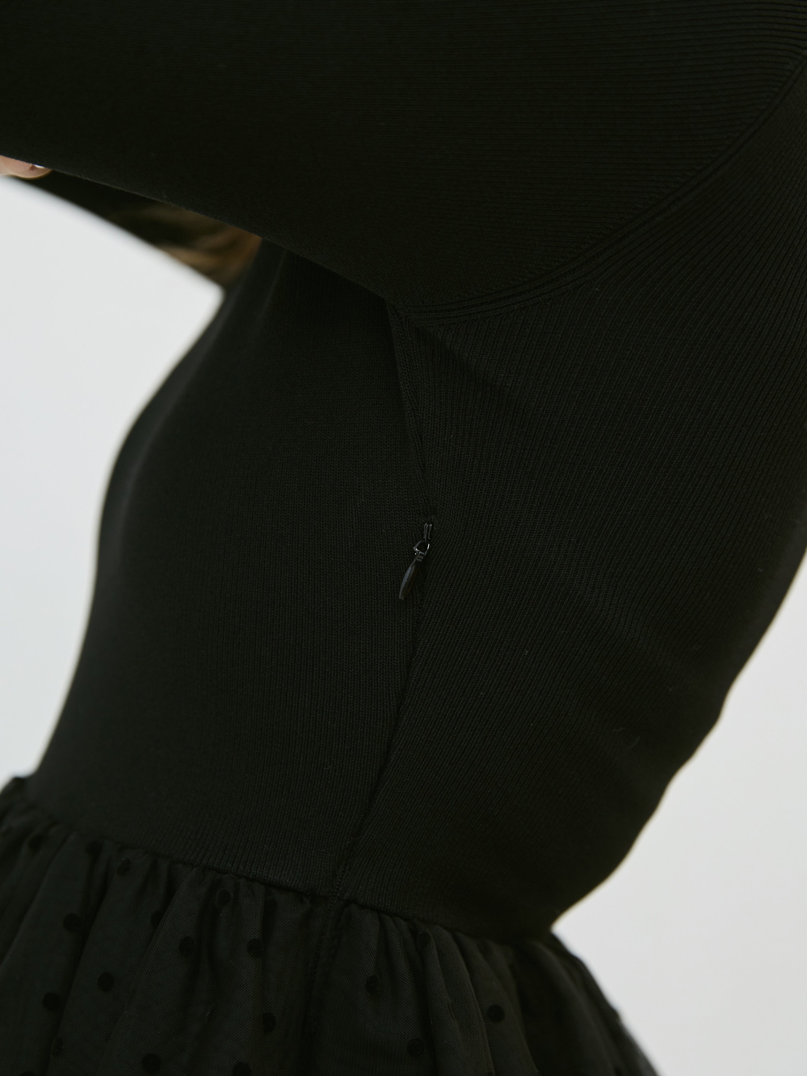 チュールドッキングニットワンピース