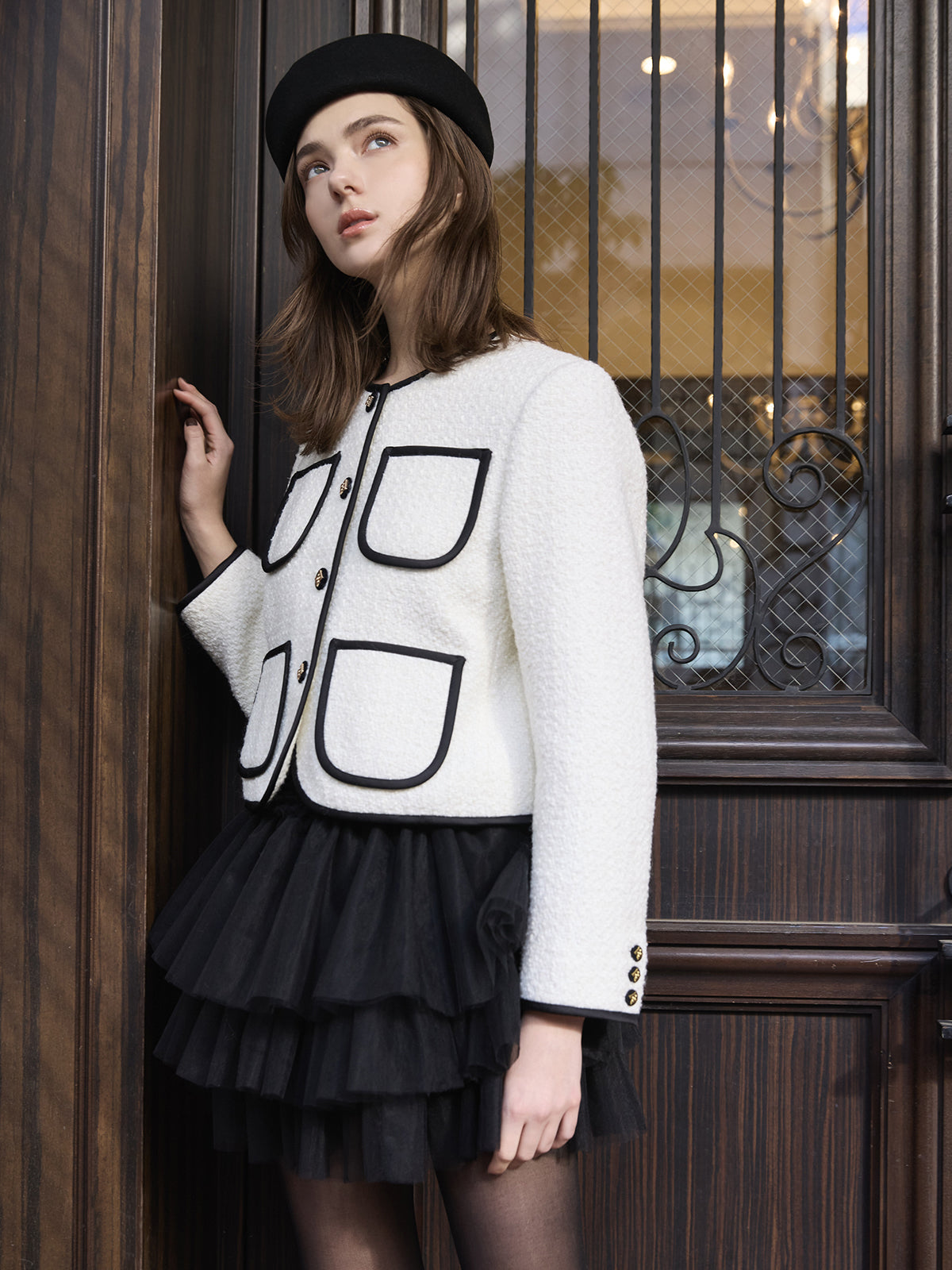 サテントリムツイードジャケット