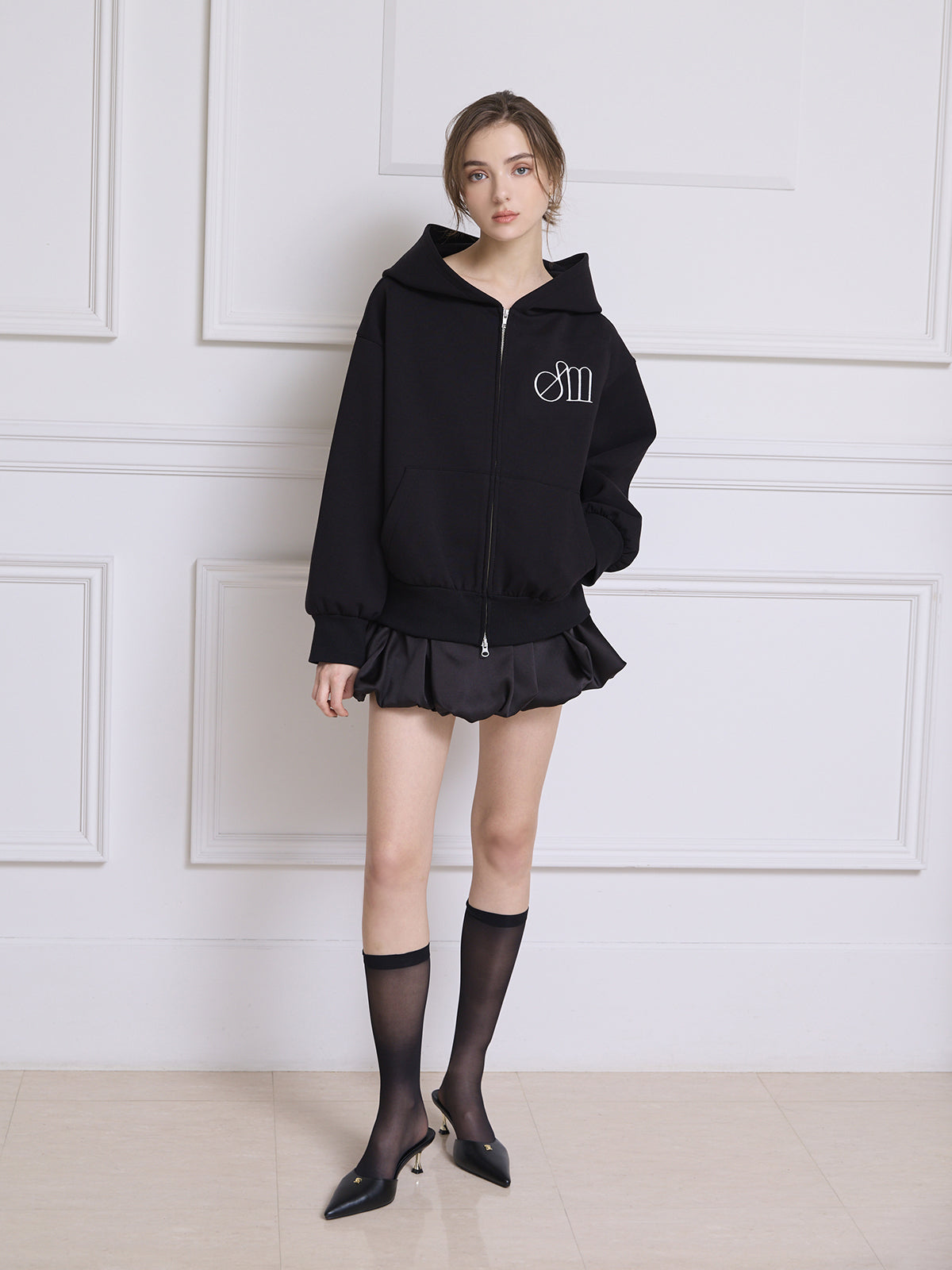 EIMYロゴダンボールパーカー