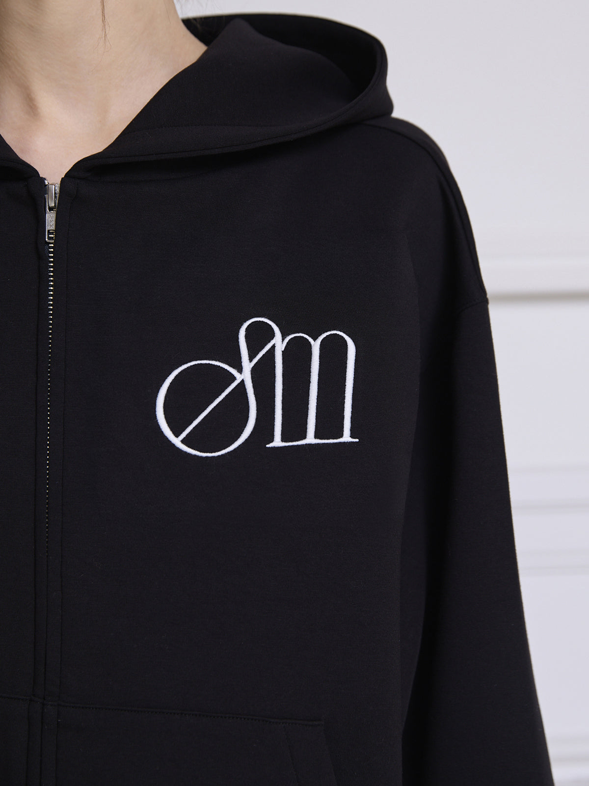 EIMYロゴダンボールパーカー