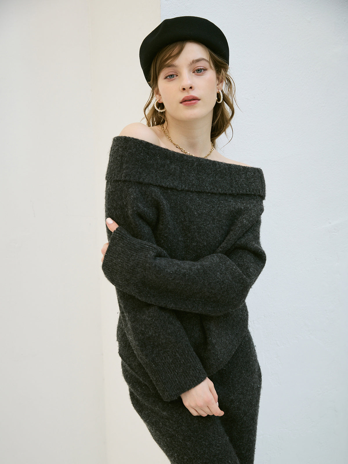 MODEL:170cm／COLOR:GREY／SIZE:F