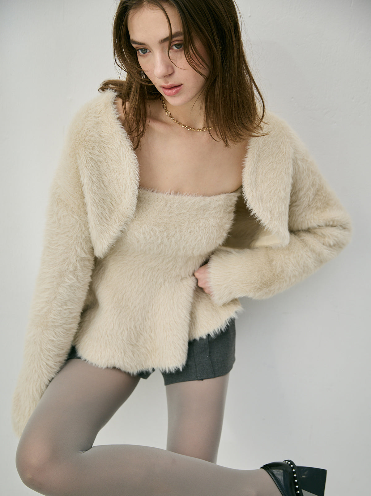 フェザーペプラムニットカーディガンセット