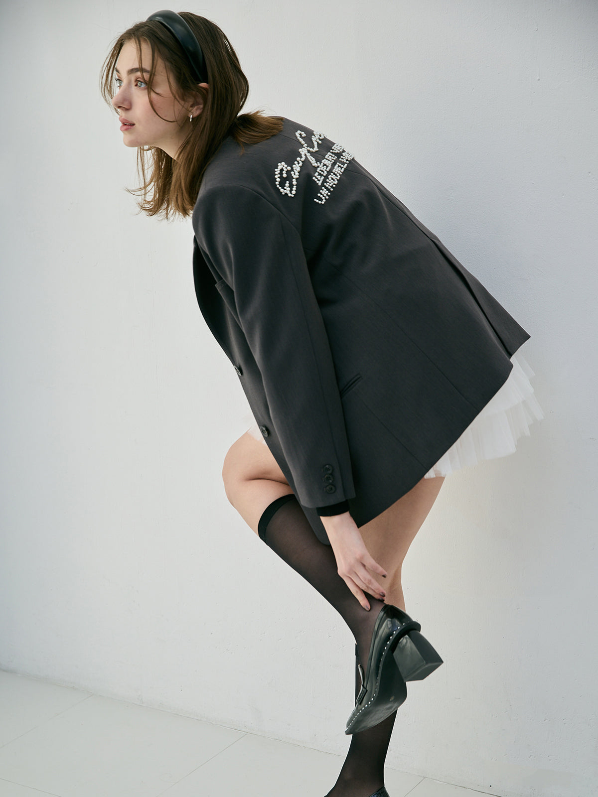 EIMYパールロゴテーラードジャケット