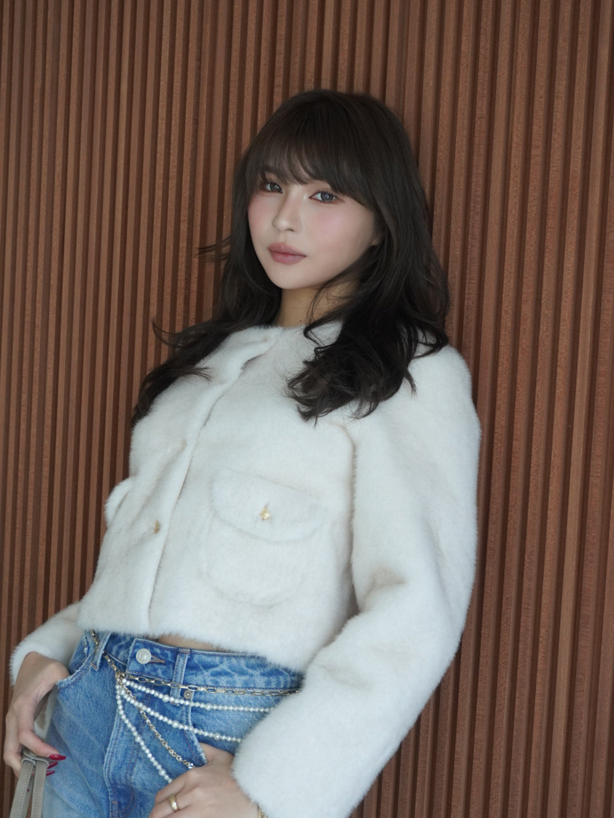 ゴールドボタンフェイクファージャケット