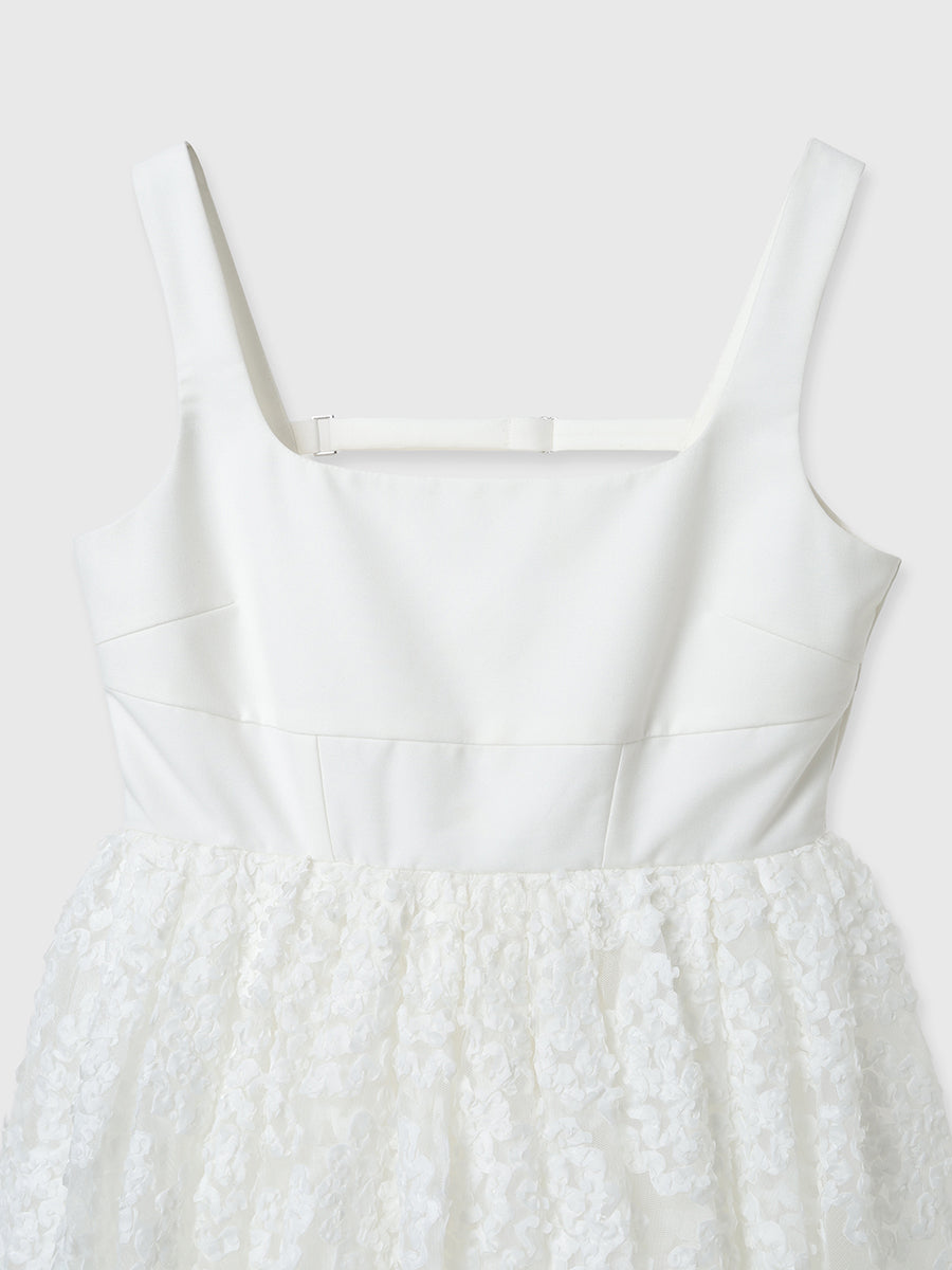 ボリュームペプラムトップス