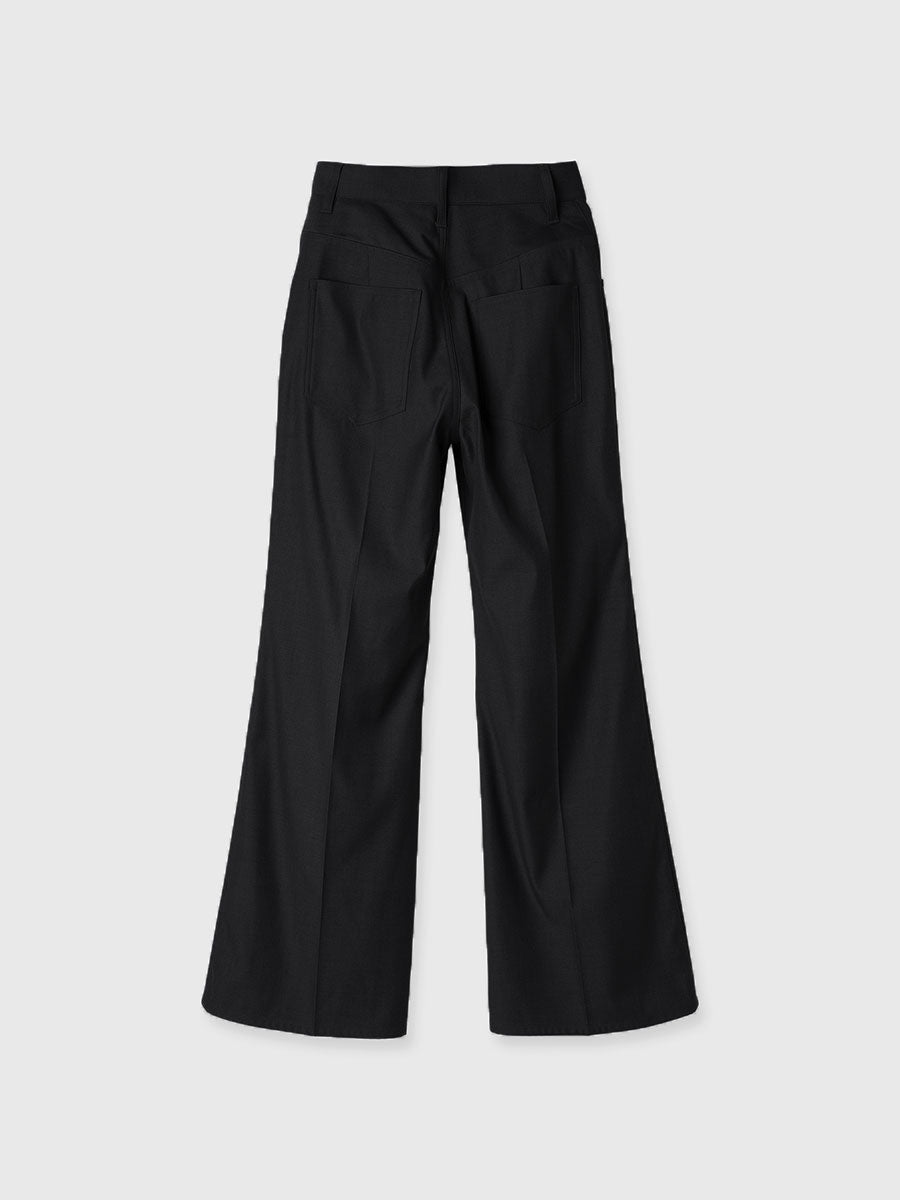 美脚フレアパンツ