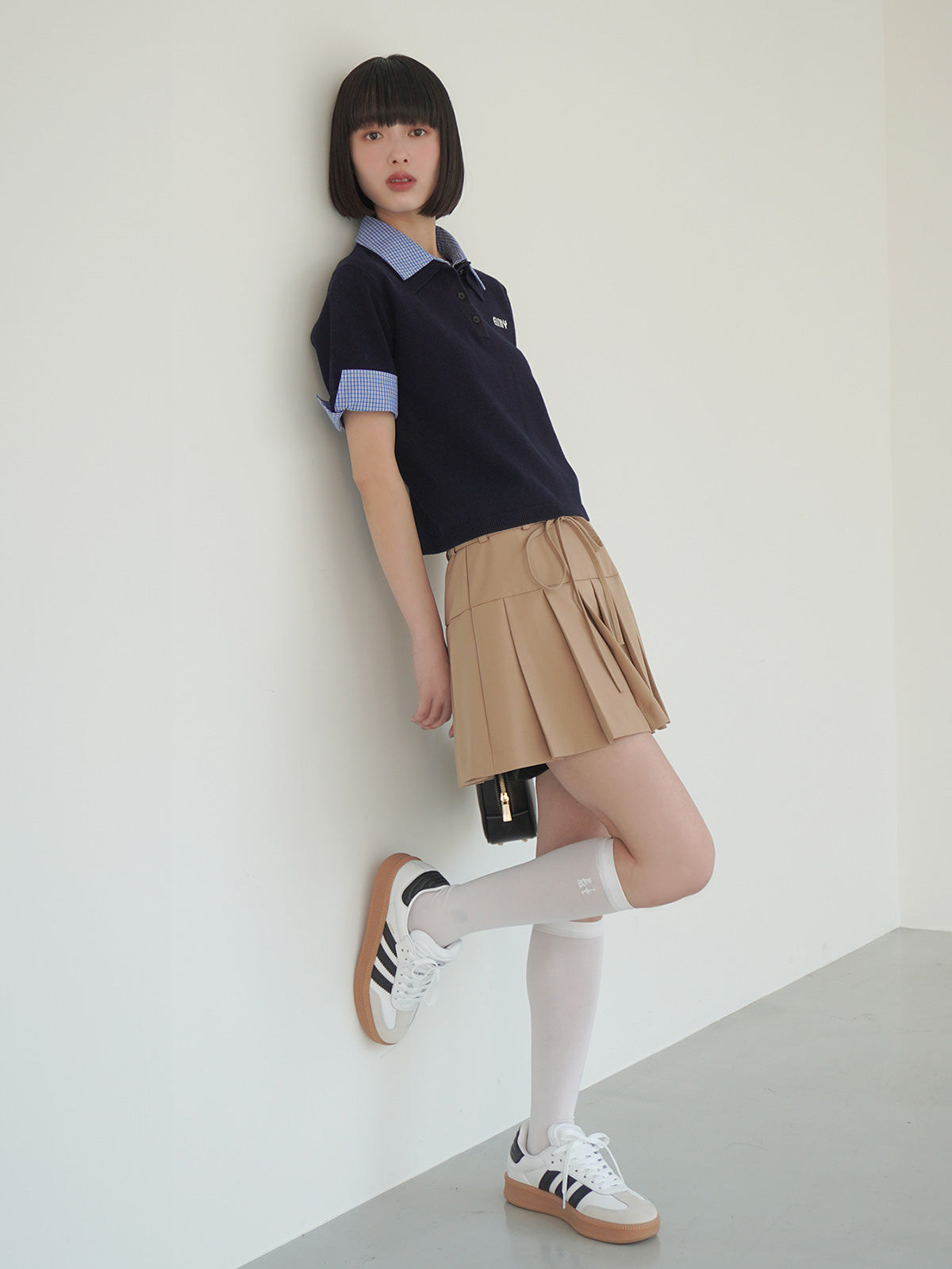 タックミニスカート