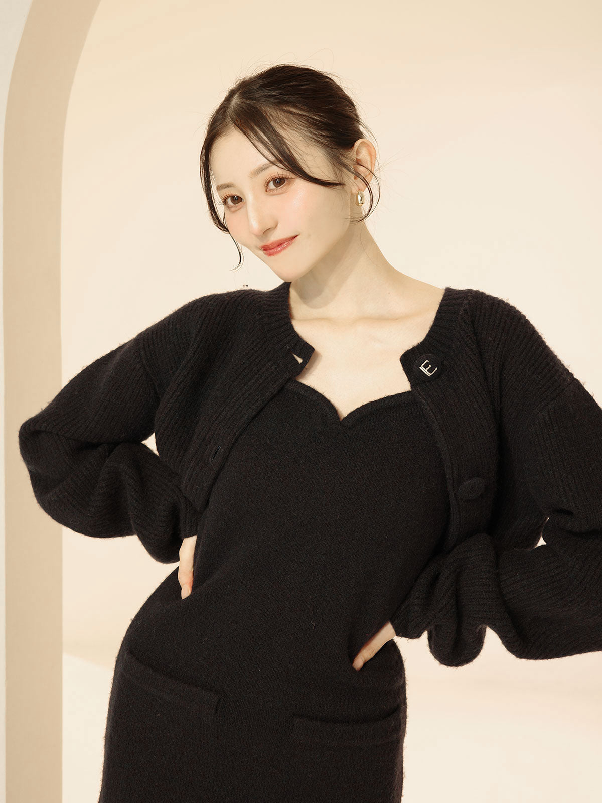 MODEL:160cm／COLOR:NAVY／SIZE:F