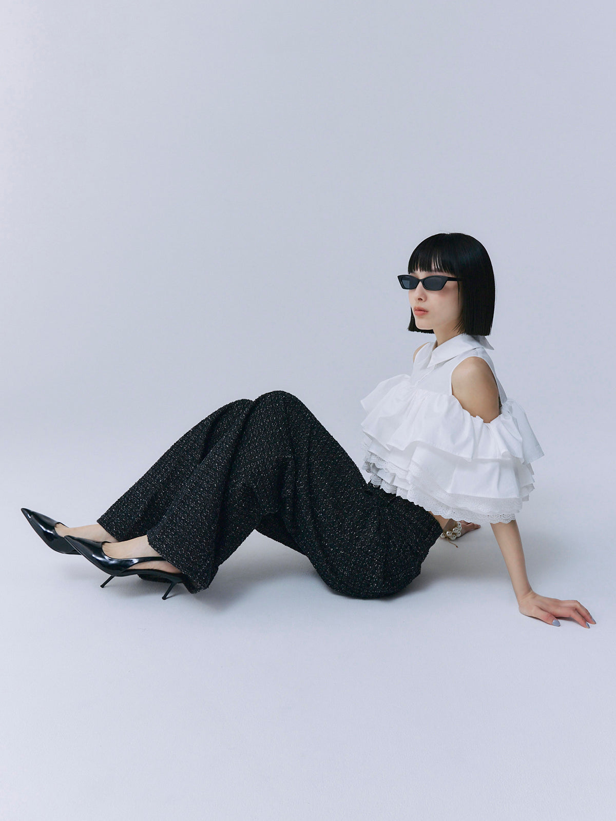 ボリュームラッフルブラウス