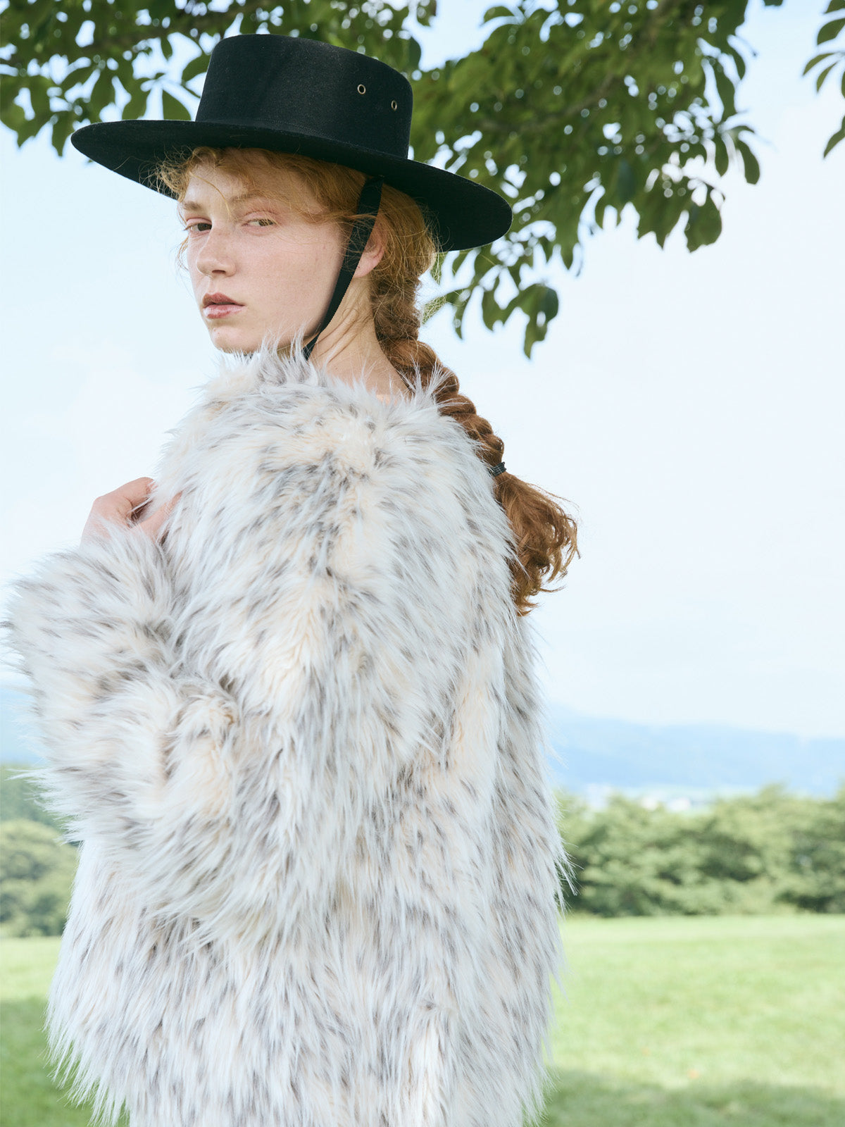 ニュアンスミックスフェイクファージャケット