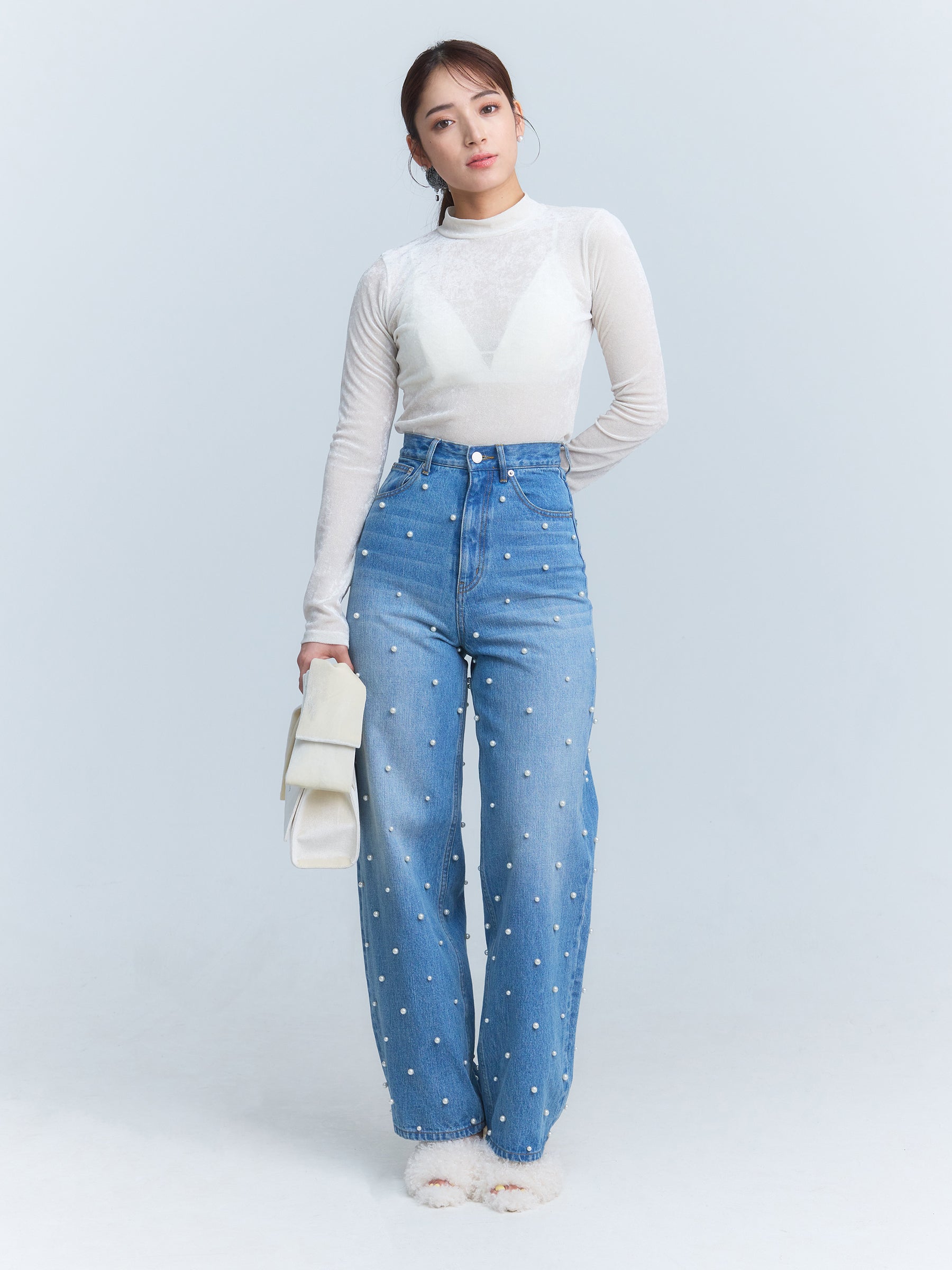 バックオープンプランジブラキャミソール