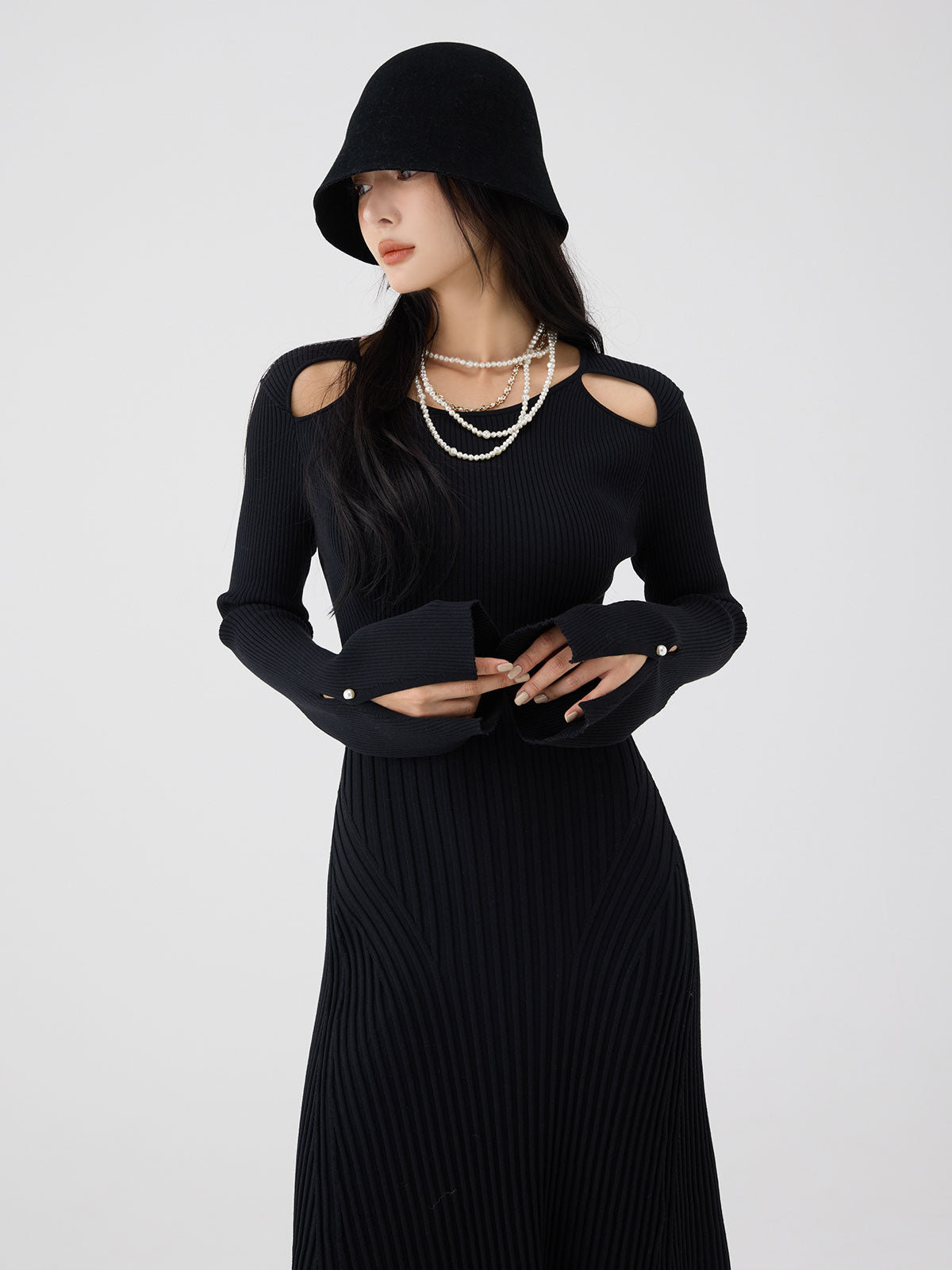 リブニットフレアワンピース