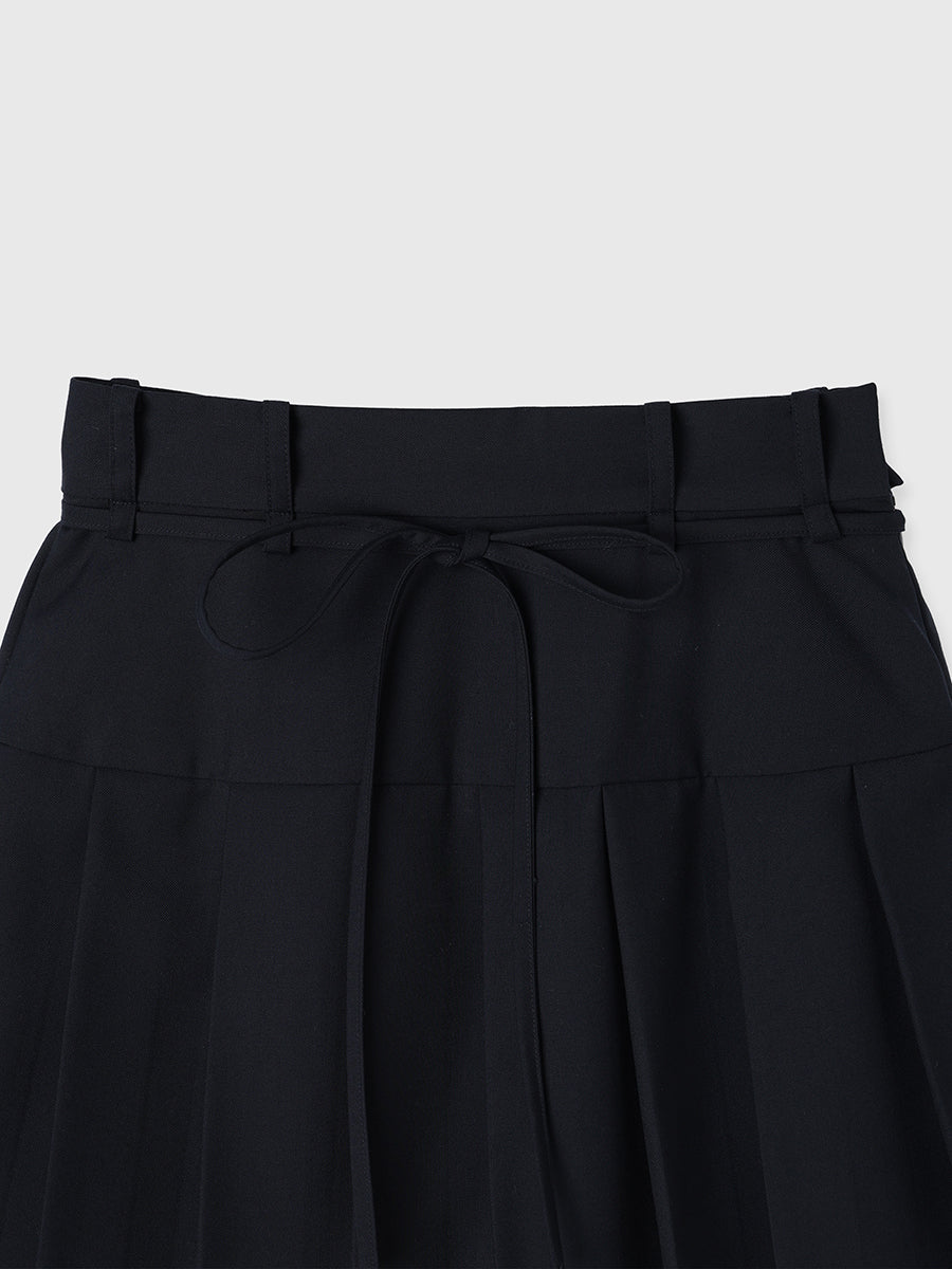 タックミニスカート