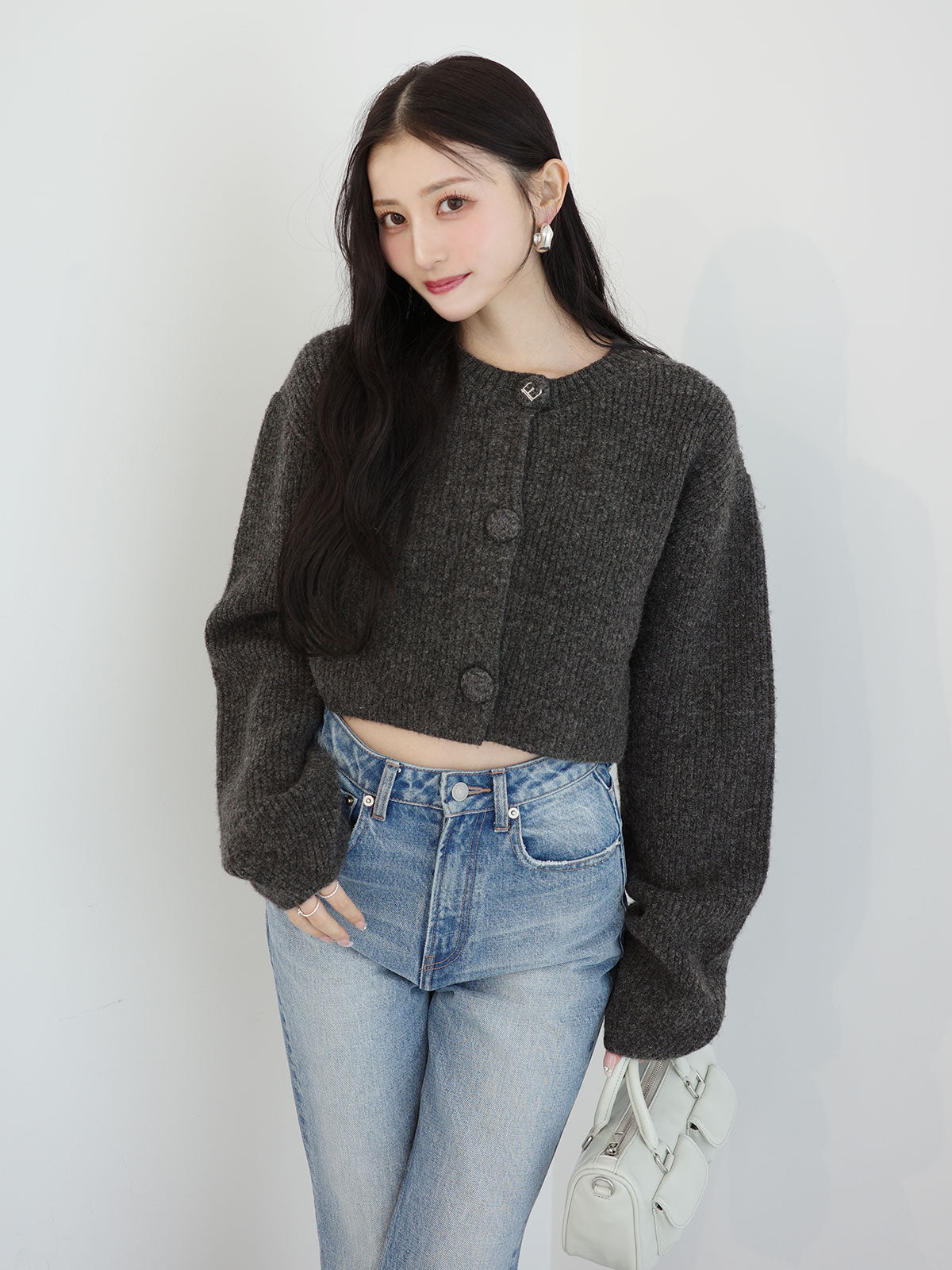 MODEL:160cm／COLOR:GREY／SIZE:F