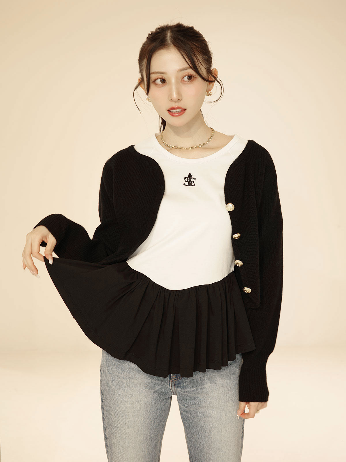 eimy♡エレガンスフラワーペプラムシャツ バリエプリントぺプラムTシャツ