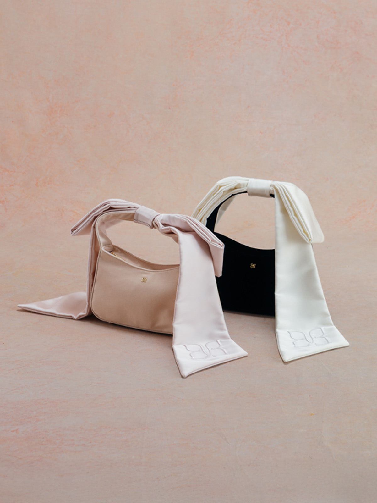 PAPILLON VELVET RIBBON BAG