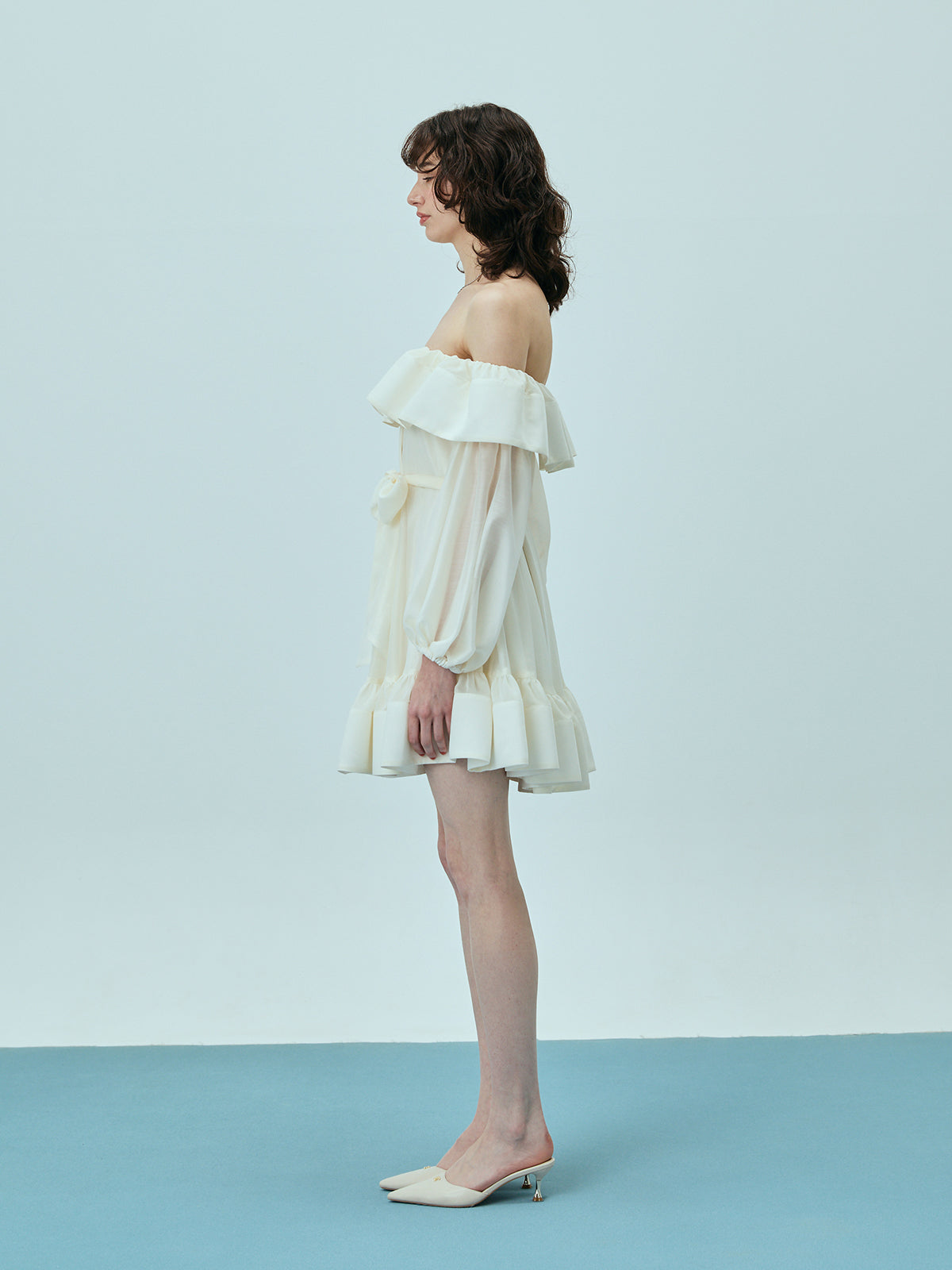 シアーオフショルミニワンピース