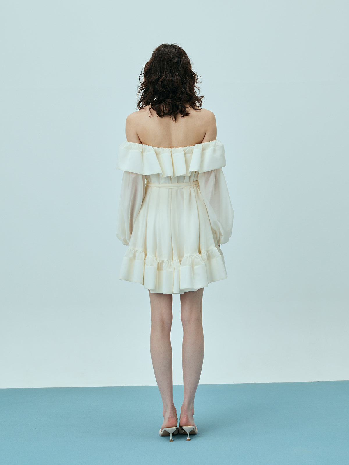 シアーオフショルミニワンピース