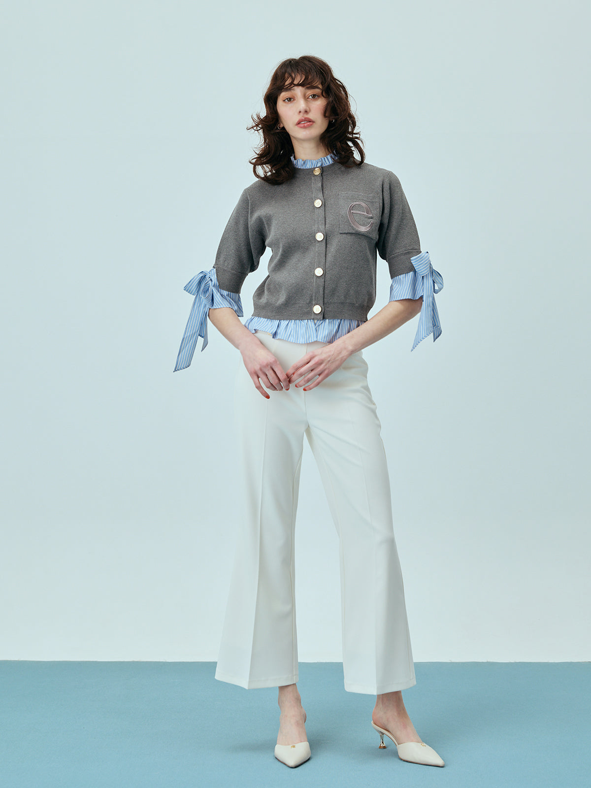 MODEL:176cm／COLOR:WHITE／SIZE:36(S)