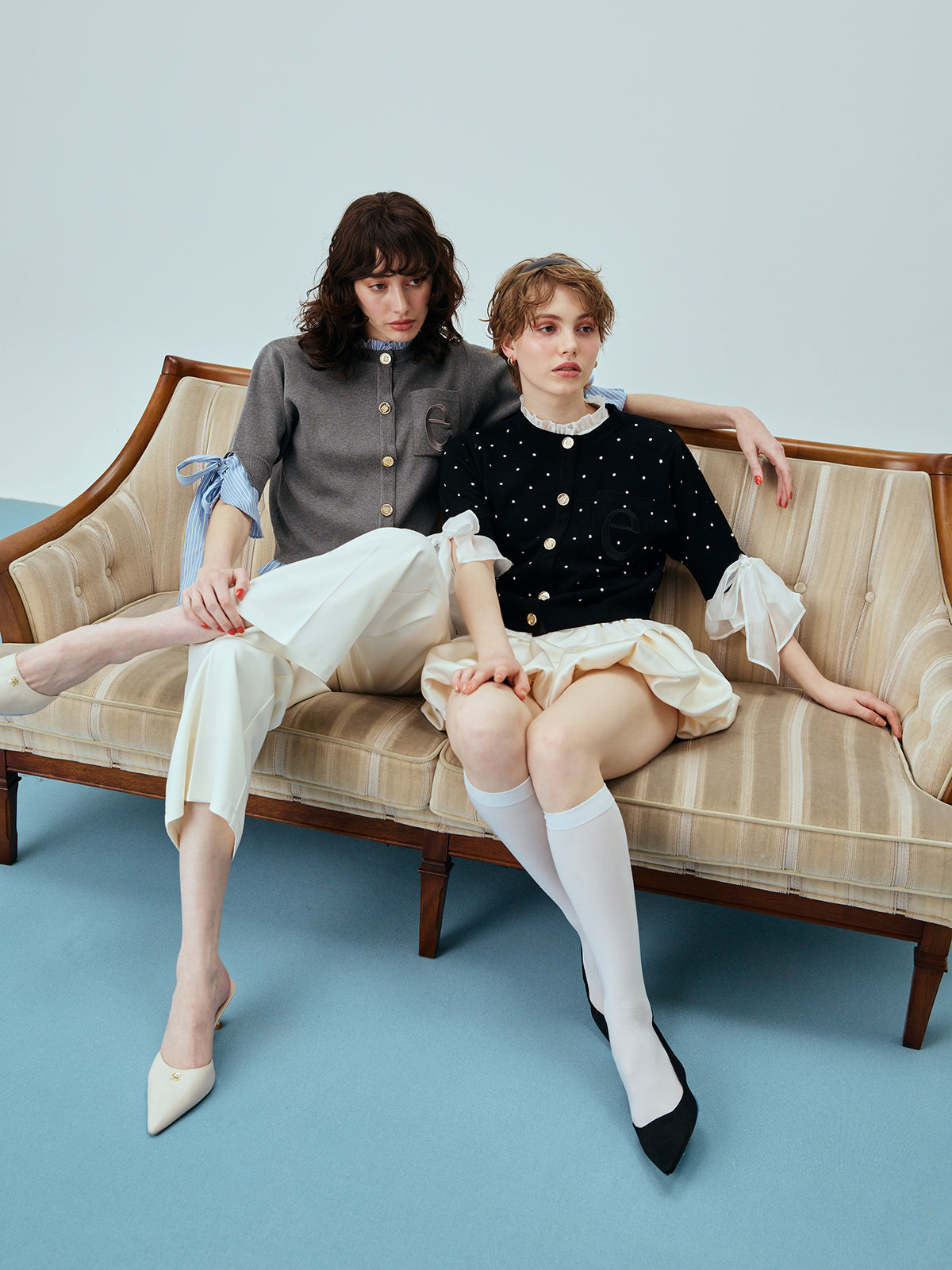 BELL SILHOUETTE PANTS