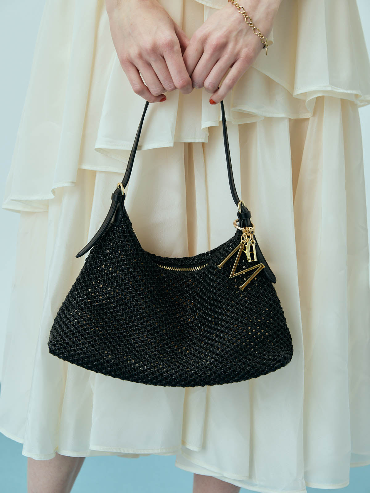 ロゴチャームメッシュバッグ