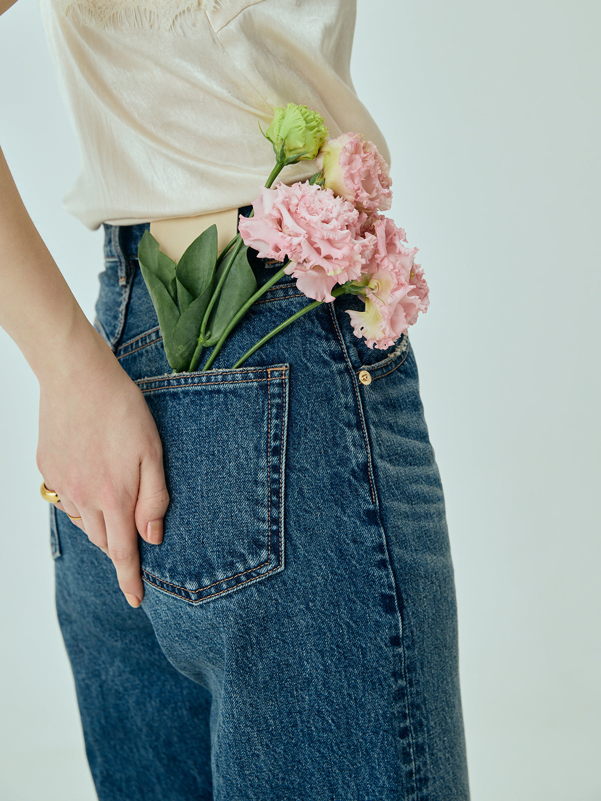 ビットデニムパンツ