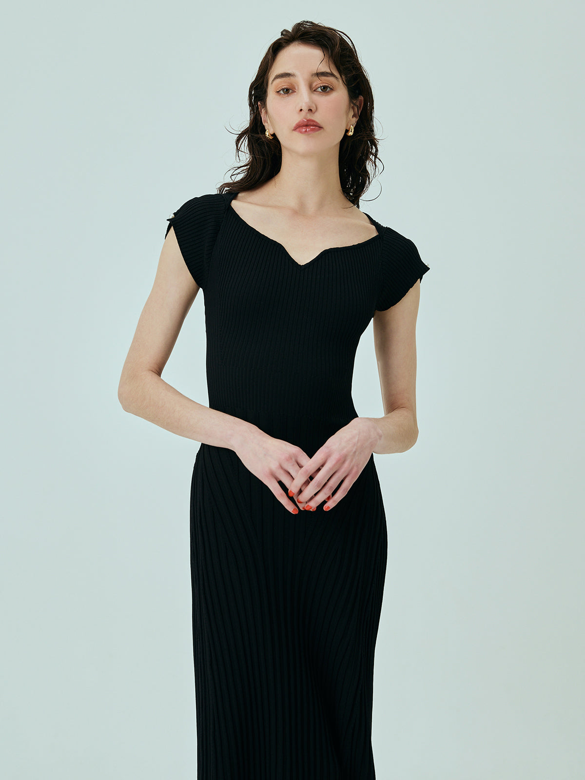 フレンチスリーブリブニットフレアワンピース