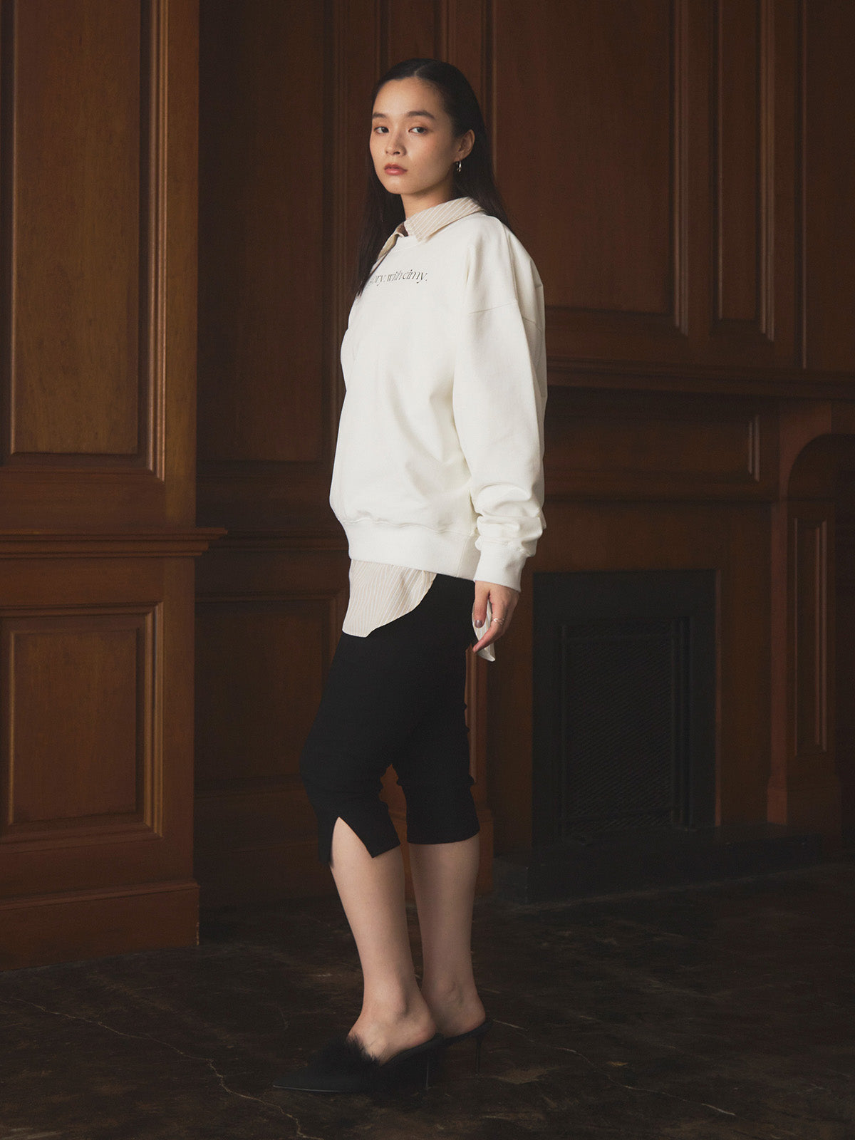 バックスリットシャツ