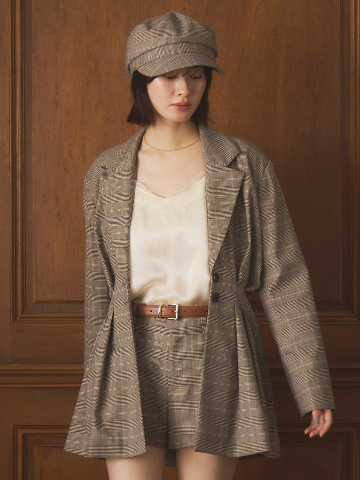 サテンレースキャミ