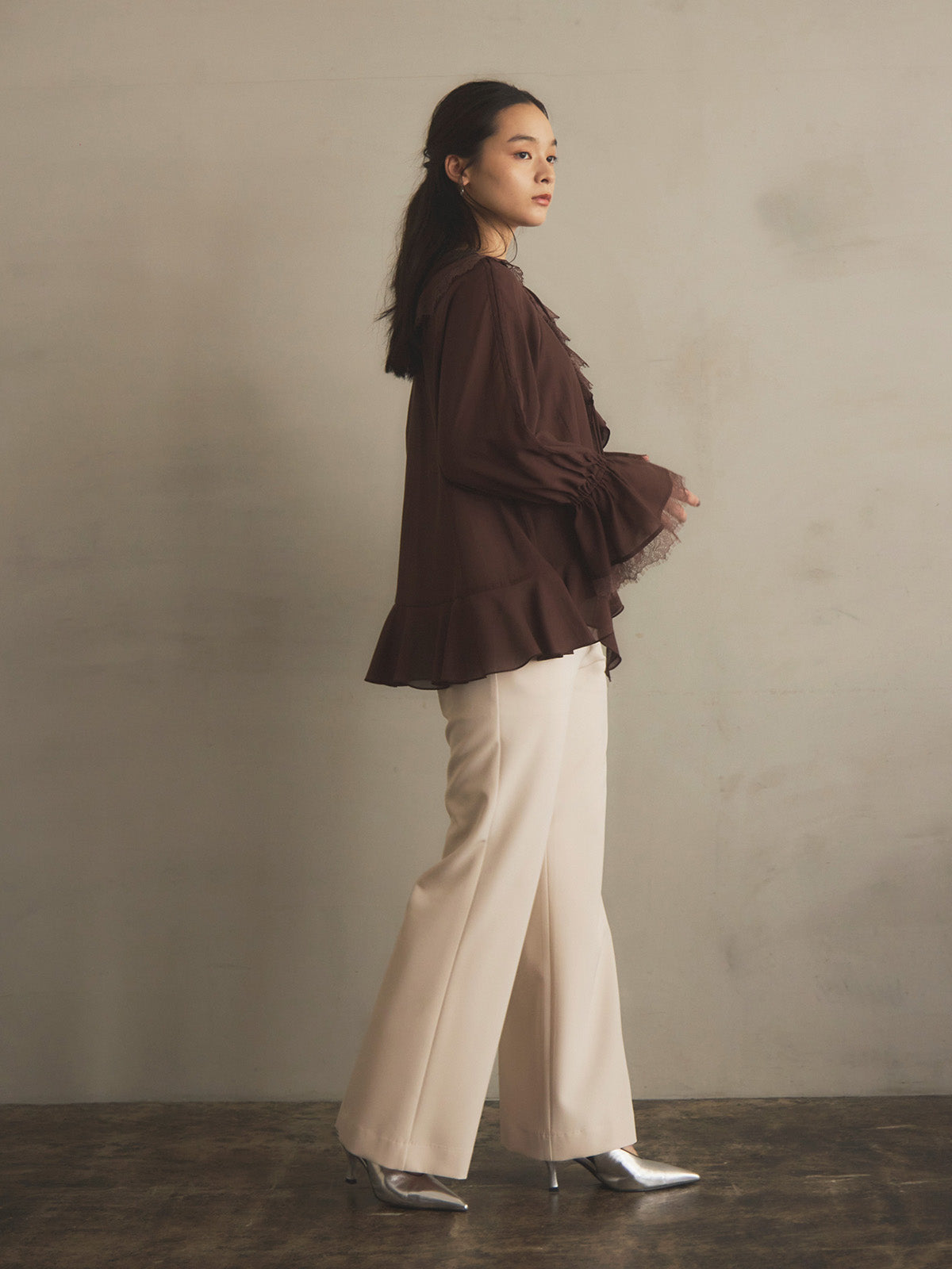 ハイウエストフレアパンツ