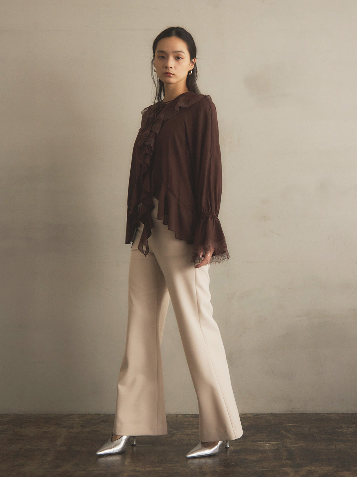 ハイウエストフレアパンツ