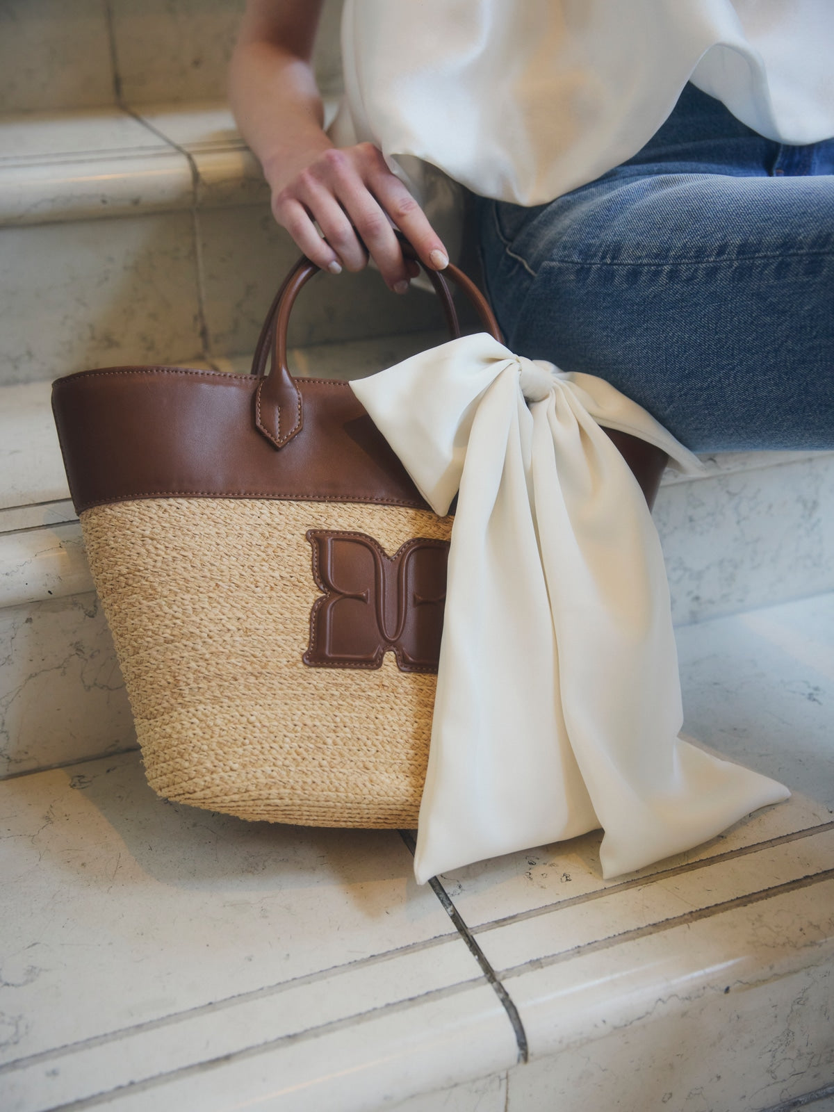 COLOR:CAMEL