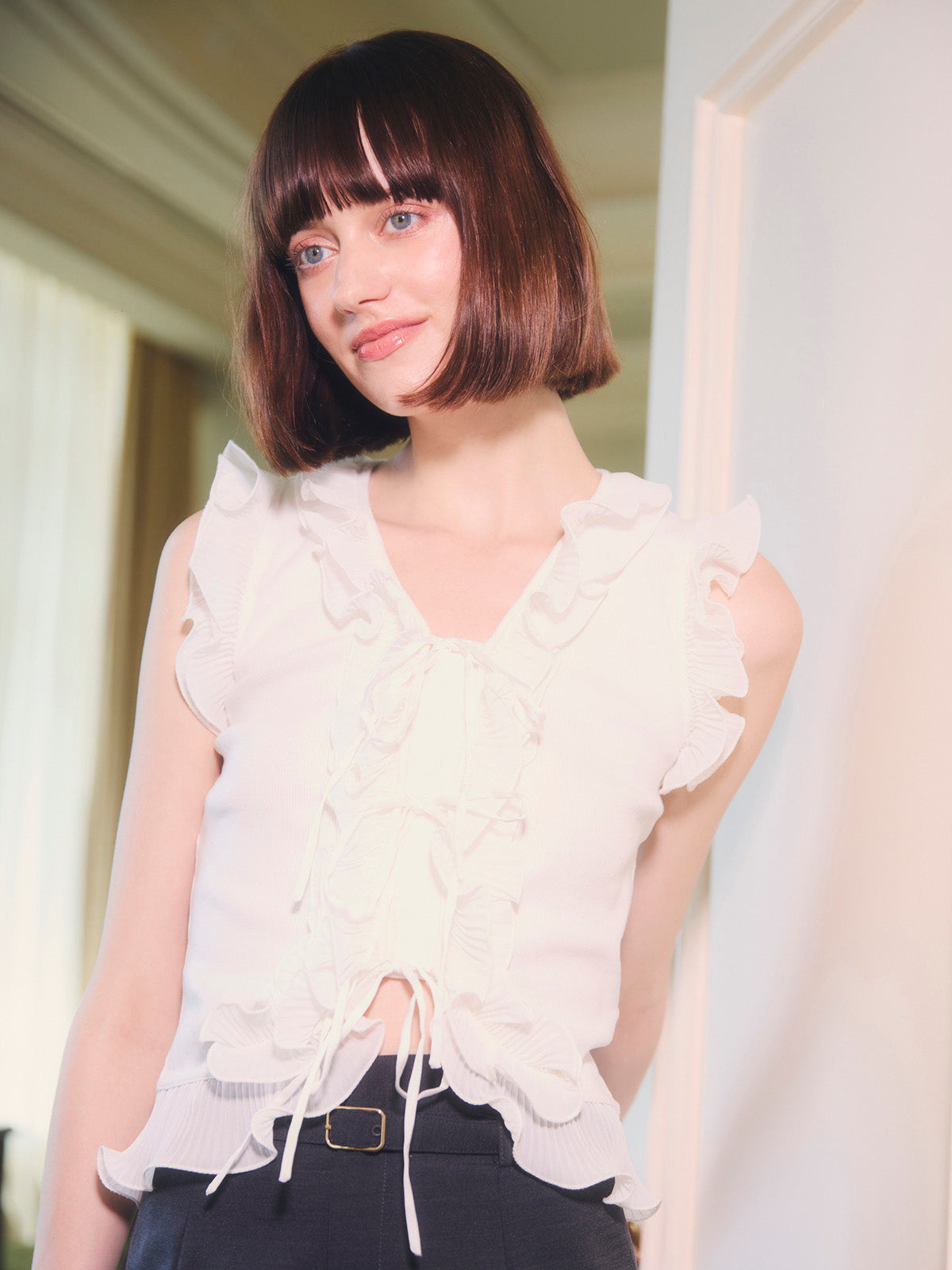 FRILL PLEATS TANK TOP