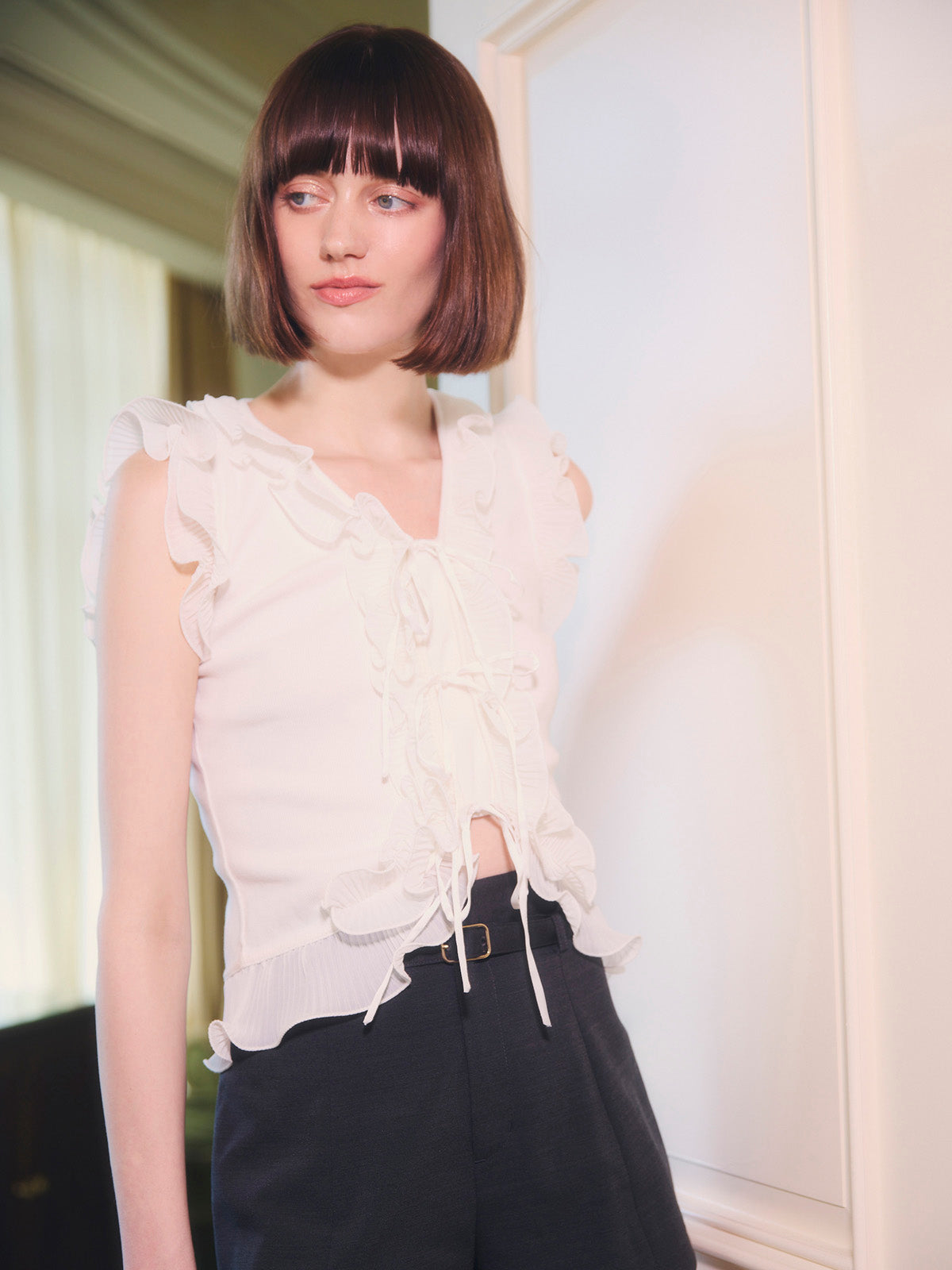 FRILL PLEATS TANK TOP